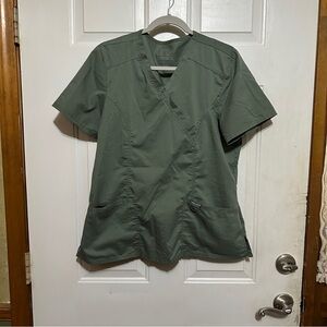 Cherokee workwear Olive Green V Neck Scrub Top Pockets Women’s Large‎